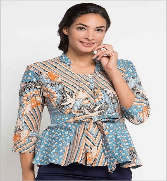 Model Baju Batik Kerja Wanita Terbaru